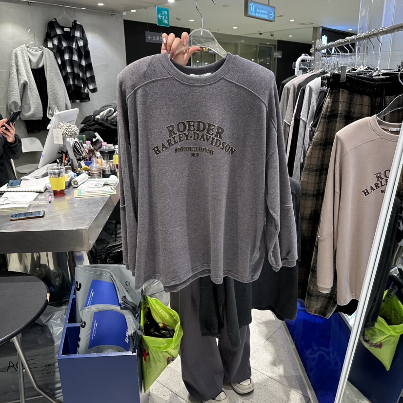 HERTZ-P東大門㊣直郵女裝新品時尚推薦休閑職業人氣長袖T恤HERTZ-P長袖T恤圖色2