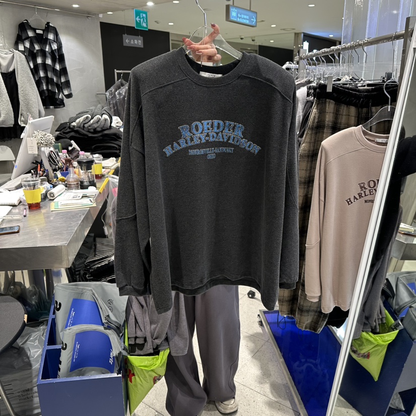 HERTZ-P東大門㊣直郵女裝新品時尚推薦休閑職業人氣長袖T恤HERTZ-P長袖T恤圖色3