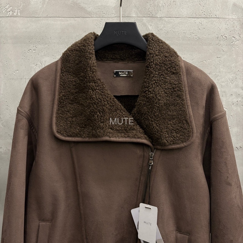 MUTE-P韓國代購㊣女士新品時尚職業真品人氣推薦熱賣短款大衣MUTE短款大衣