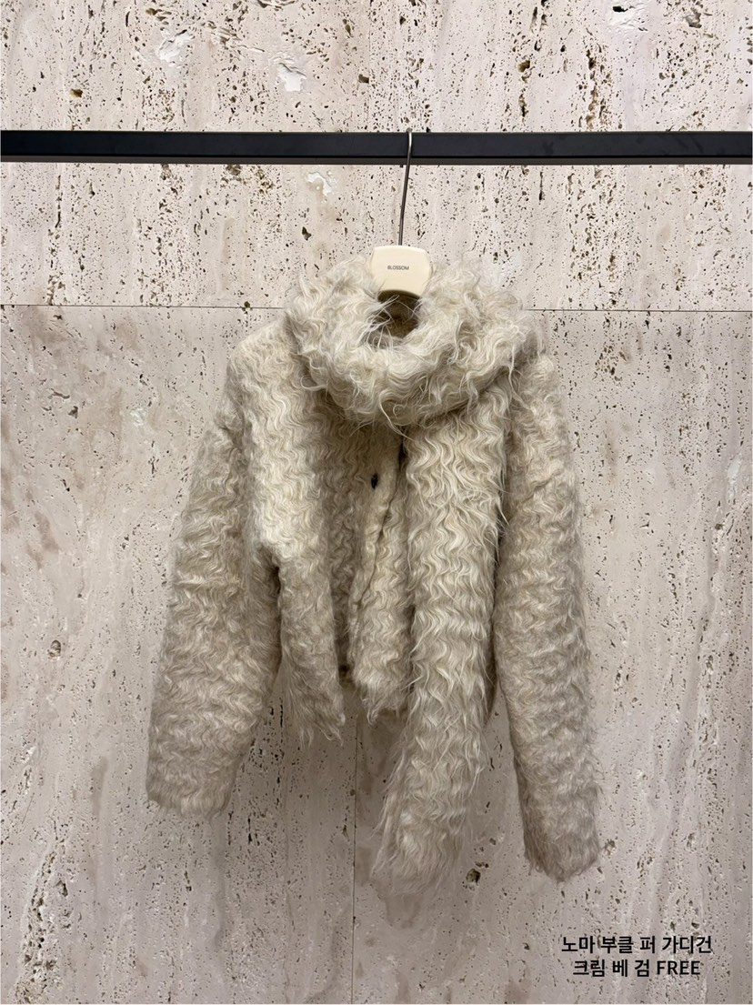 BLOSSOM東大門㊣代購女士新品熱賣人氣真品毛衣含圍巾皮草開衫BLOSSOM毛衣圖色3