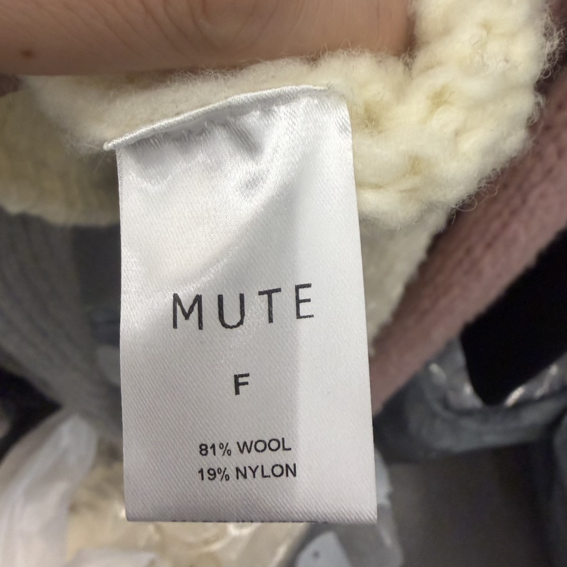 MUTE-P韓國直郵㊣女士新品25秋冬休閑人氣時尚熱賣職業毛衣MUTE毛衣