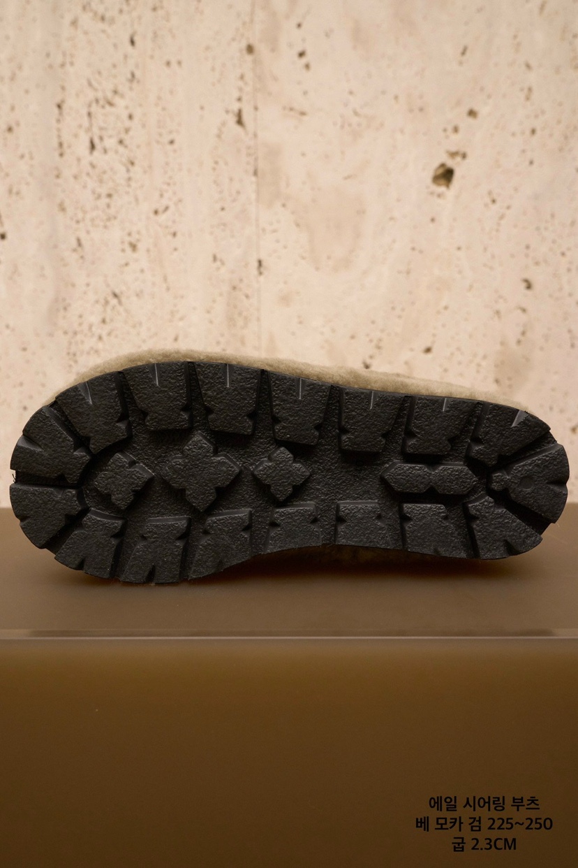 BLOSSOM東大門㊣實拍女士新款25秋冬職業真品休閑時尚靴子羊毛BLOSSOM靴子