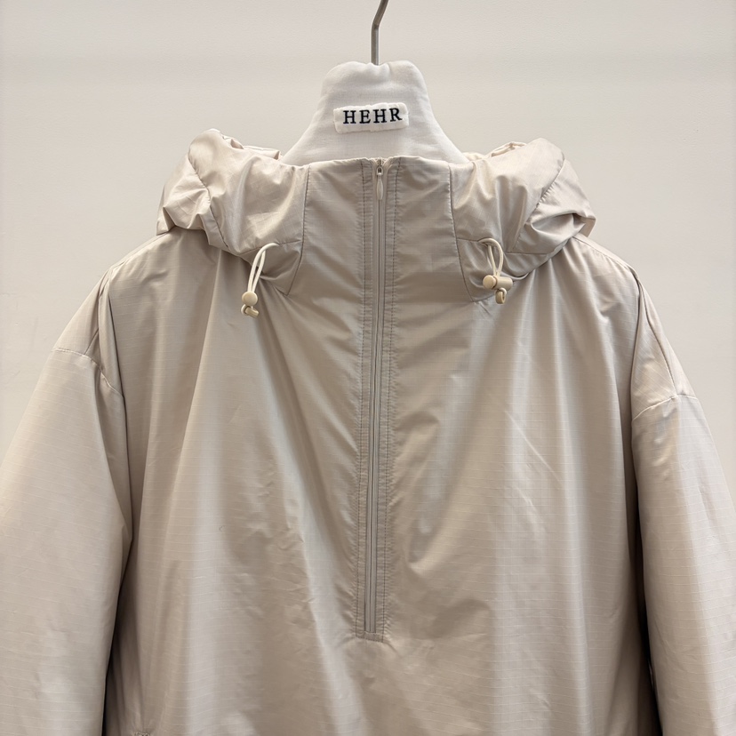 HEHR東大門㊣代購女士新款熱賣職業真品時尚短款羽絨服鵝絨hehr-AUTOMNE短款羽絨服