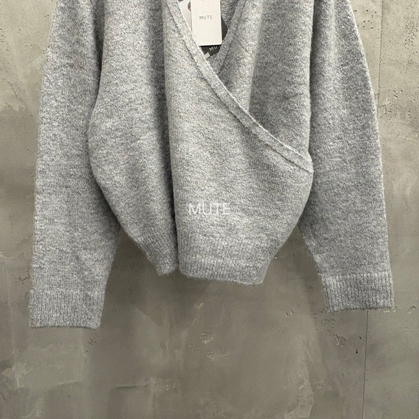 MUTE-P東大門㊣代購女士新款推薦真品25秋冬職業休閑熱賣毛衣MUTE毛衣