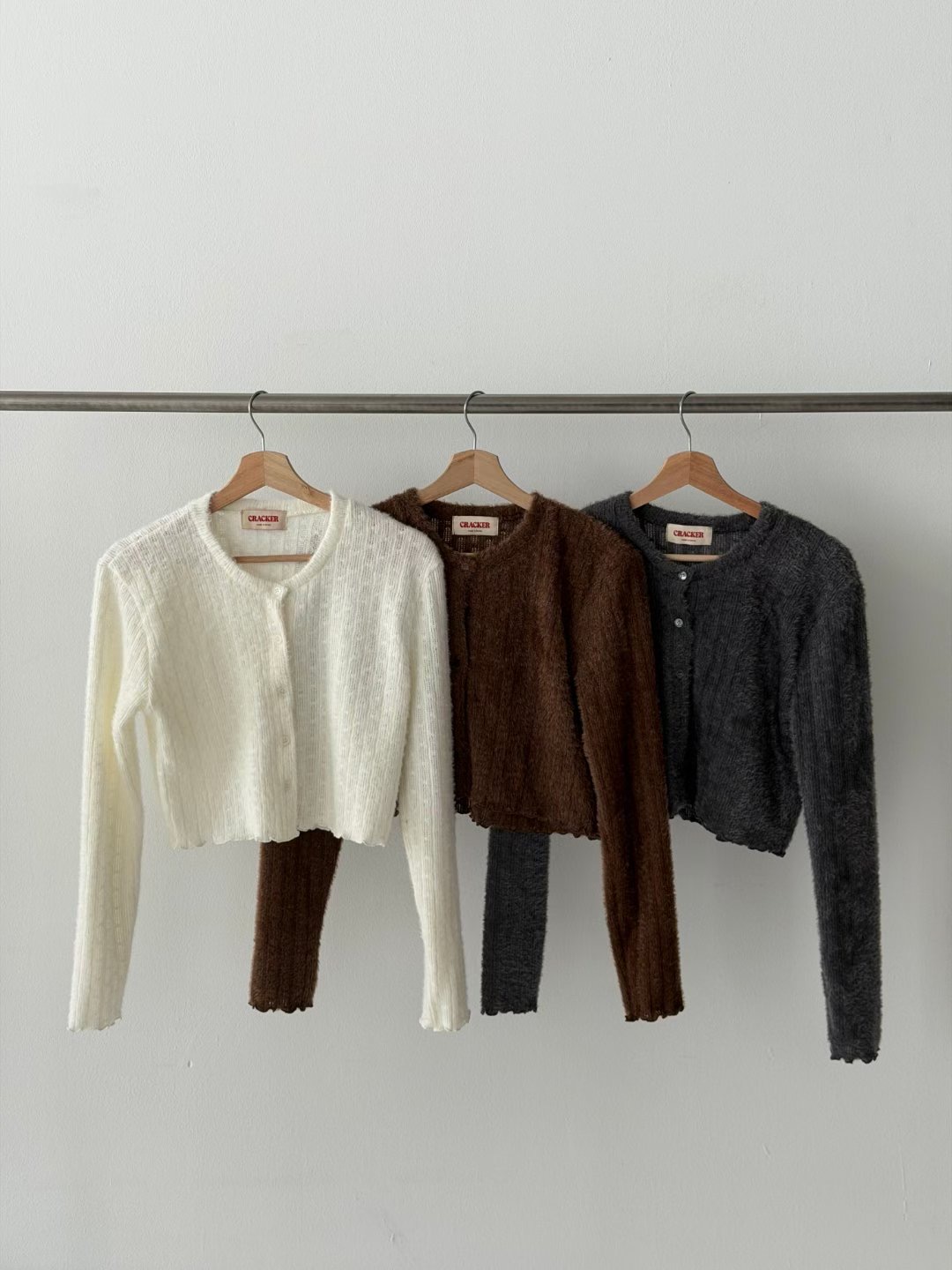 CRACKER韓國代購㊣女士新品時尚職業熱賣人氣推薦休閑針織衫CRACKER_針織衫圖色2左二色