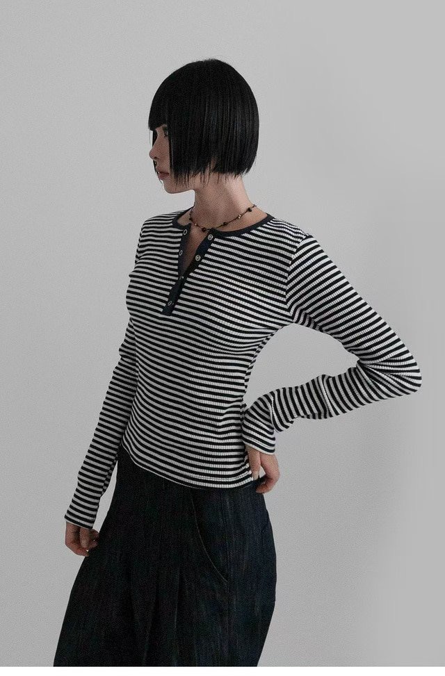 CRACKER韓國直郵㊣女裝新品熱賣休閑25秋冬推薦時尚長袖T恤CRACKER_長袖T恤圖色2