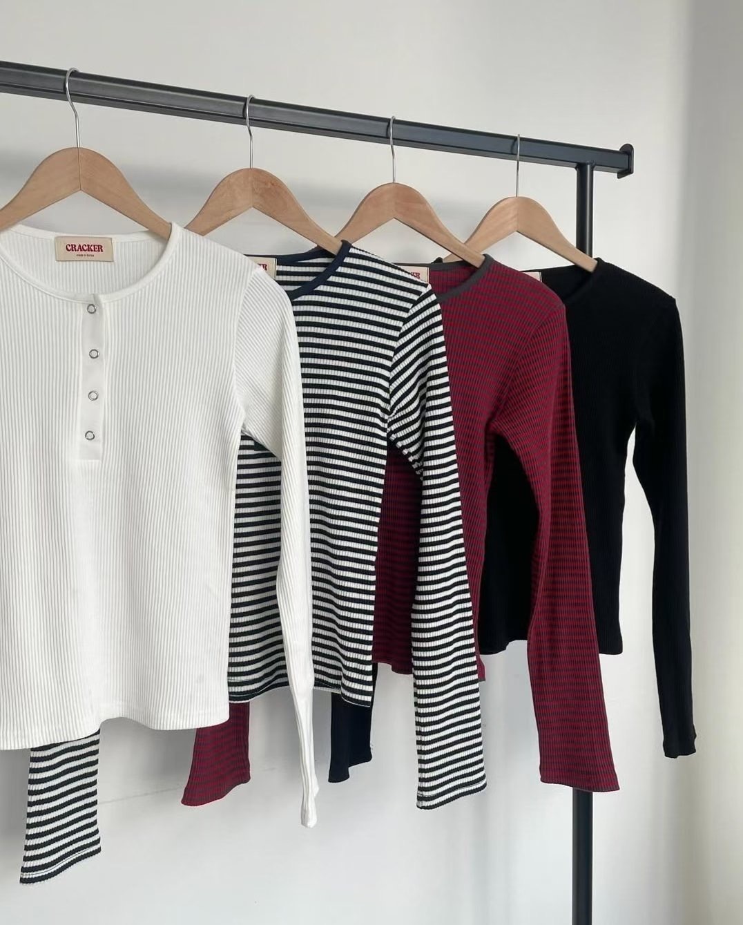 CRACKER韓國直郵㊣女裝新品熱賣休閑25秋冬推薦時尚長袖T恤CRACKER_長袖T恤圖色3左三色