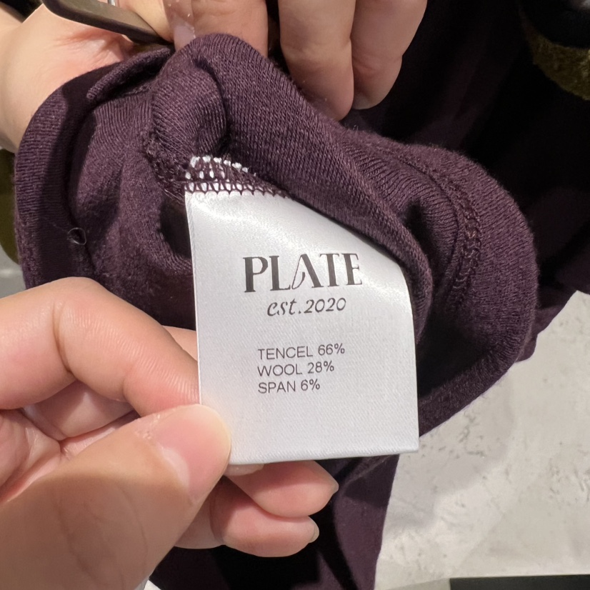 PLATE韓國代購㊣女裝新品推薦熱賣25秋冬人氣時尚長袖T恤褶皺PLATE長袖T恤