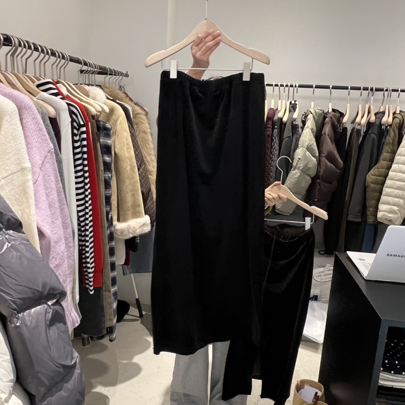 PLATE東大門㊣直郵女裝新款25秋冬推薦熱賣半身裙中短裙天鵝絨PLATE半身裙/中短裙圖色2