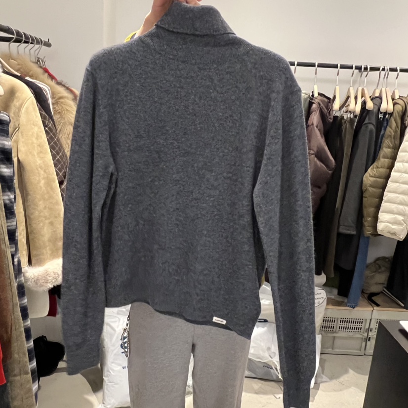 PLATE東大門㊣直郵女士新款25秋冬休閑熱賣時尚推薦長袖T恤PLATE長袖T恤圖色2