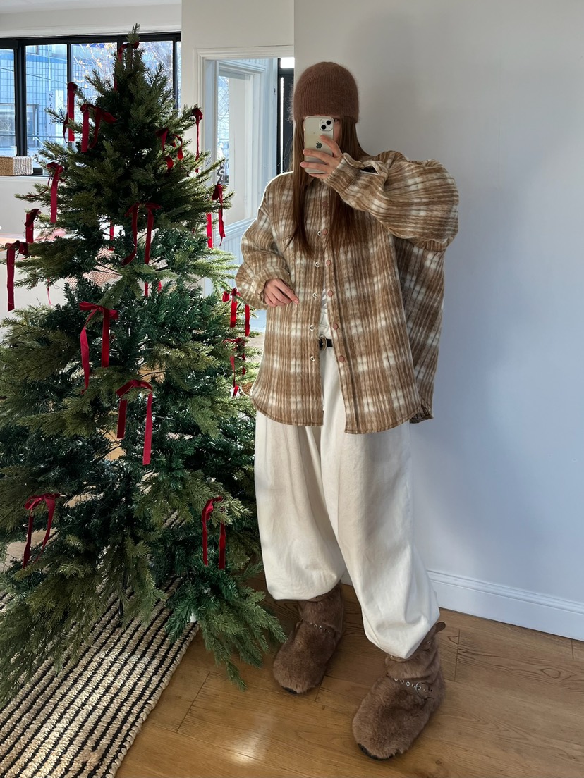 LOVE PULL東大門㊣實拍女裝新款熱賣25秋冬襯衫蕾絲衫羊駝格子LOVE PULL襯衫/蕾絲衫