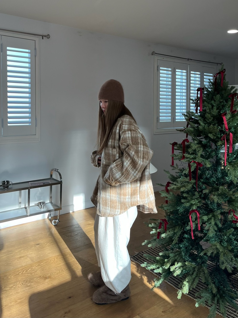 LOVE PULL東大門㊣實拍女裝新款熱賣25秋冬襯衫蕾絲衫羊駝格子LOVE PULL襯衫/蕾絲衫