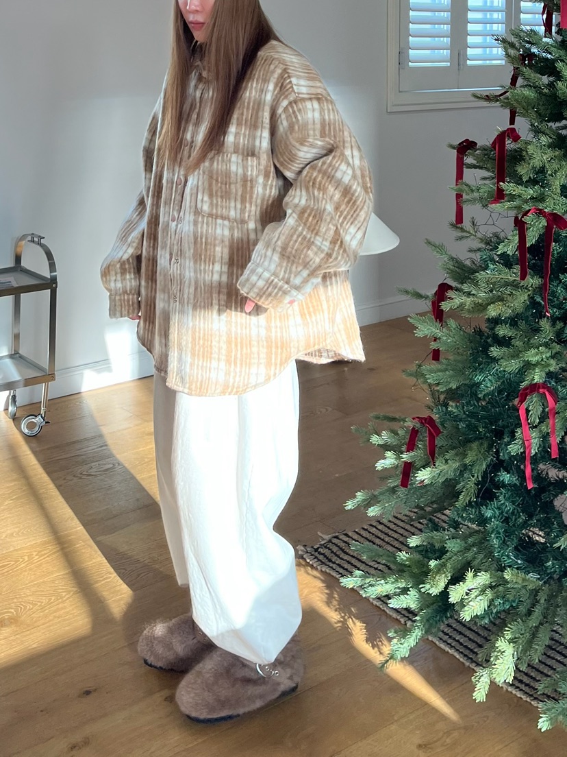 LOVE PULL東大門㊣實拍女裝新款熱賣25秋冬襯衫蕾絲衫羊駝格子LOVE PULL襯衫/蕾絲衫