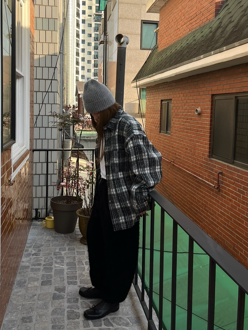 LOVE PULL東大門㊣實拍女裝新款熱賣25秋冬襯衫蕾絲衫羊駝格子LOVE PULL襯衫/蕾絲衫