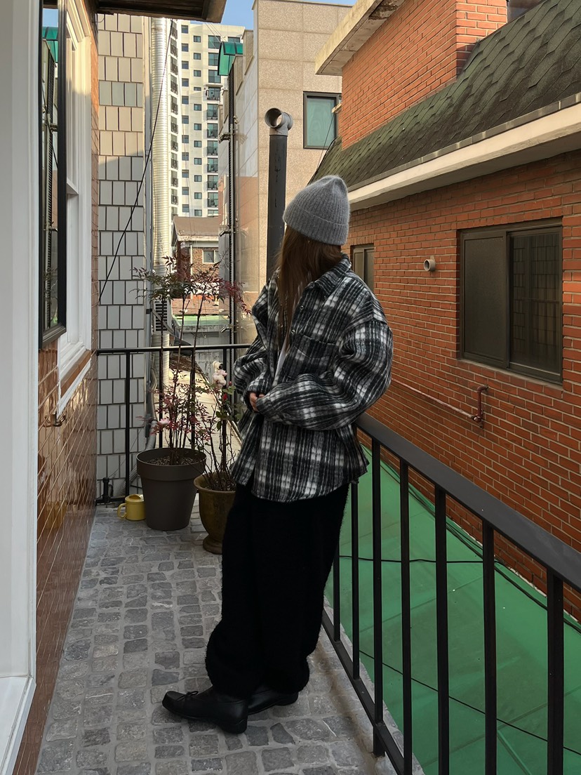 LOVE PULL東大門㊣實拍女裝新款熱賣25秋冬襯衫蕾絲衫羊駝格子LOVE PULL襯衫/蕾絲衫