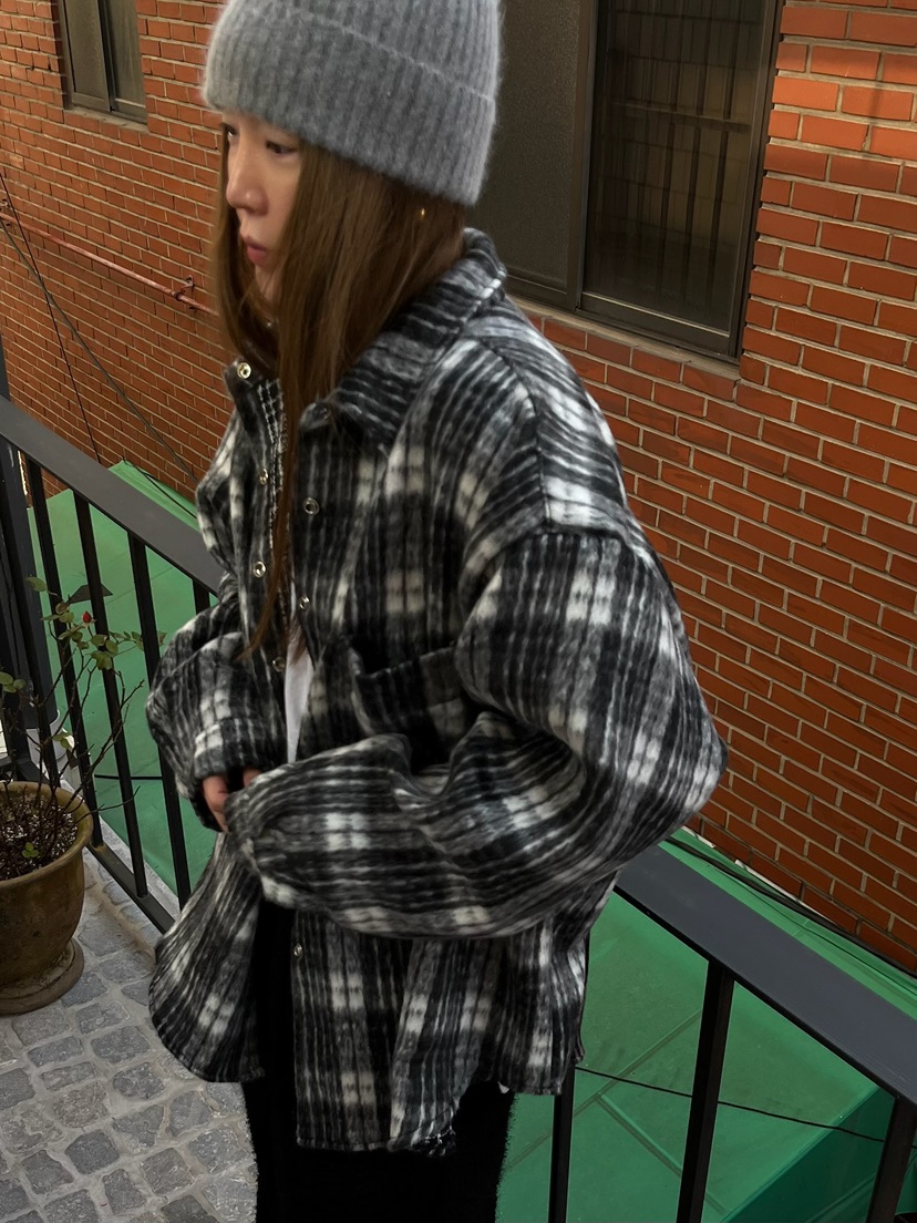 LOVE PULL東大門㊣實拍女裝新款熱賣25秋冬襯衫蕾絲衫羊駝格子LOVE PULL襯衫/蕾絲衫