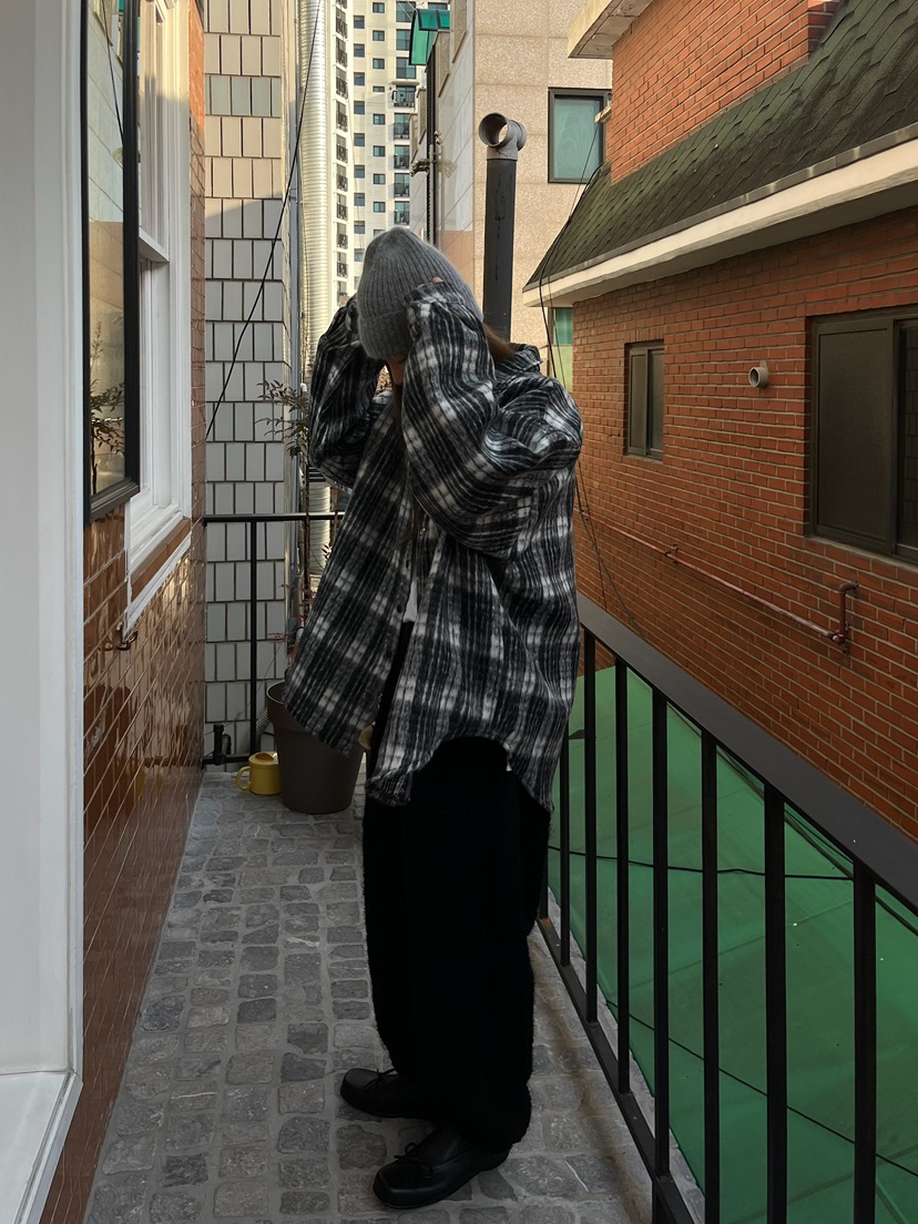 LOVE PULL東大門㊣實拍女裝新款熱賣25秋冬襯衫蕾絲衫羊駝格子LOVE PULL襯衫/蕾絲衫