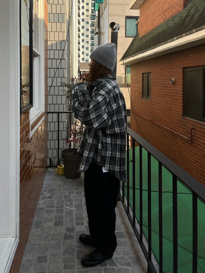 LOVE PULL東大門㊣實拍女裝新款熱賣25秋冬襯衫蕾絲衫羊駝格子LOVE PULL襯衫/蕾絲衫