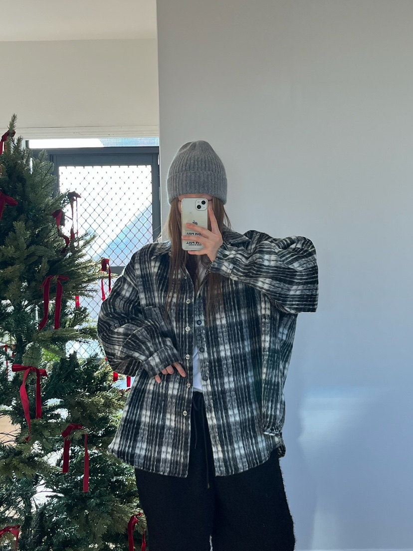 LOVE PULL東大門㊣實拍女裝新款熱賣25秋冬襯衫蕾絲衫羊駝格子LOVE PULL襯衫/蕾絲衫