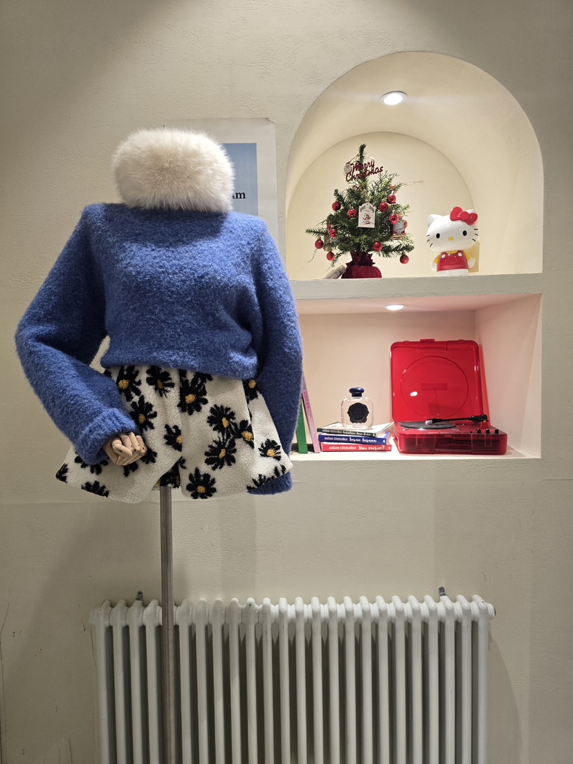 LIKEVAM韓國直郵㊣女士新品人氣職業推薦休閑熱賣25秋冬短褲花朵LIKEVAM短褲