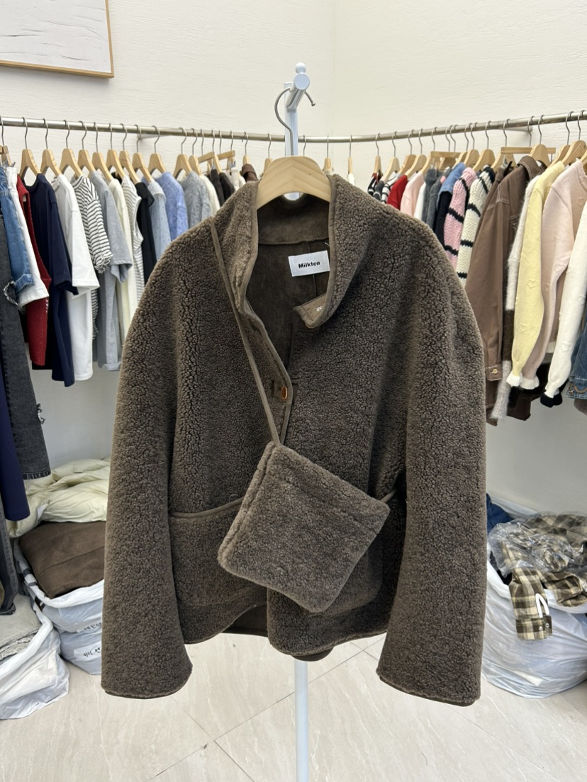 MILK TEA韓國代購㊣女裝新款熱賣休閑真品時尚短款大衣不含包MILK TEA短款大衣圖色2