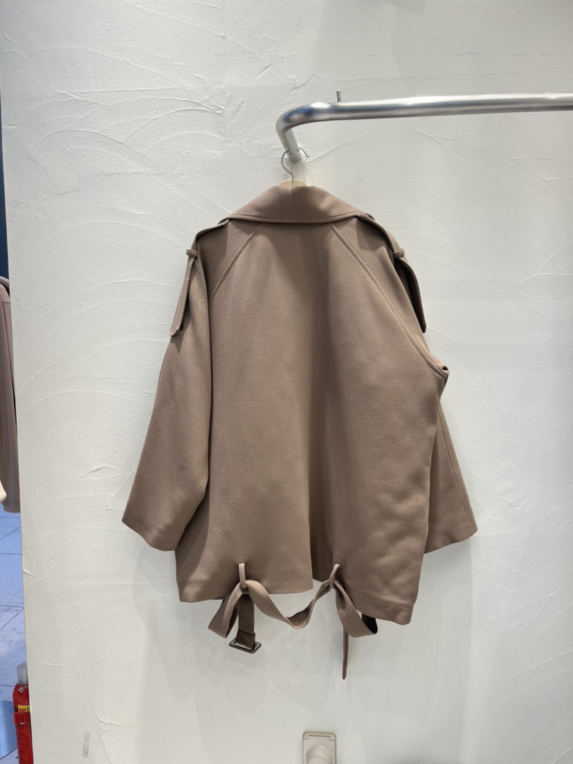 BOLD東大門㊣代購女裝新款熱賣時尚職業休閑25秋冬夾克含腰帶BOLD夾克