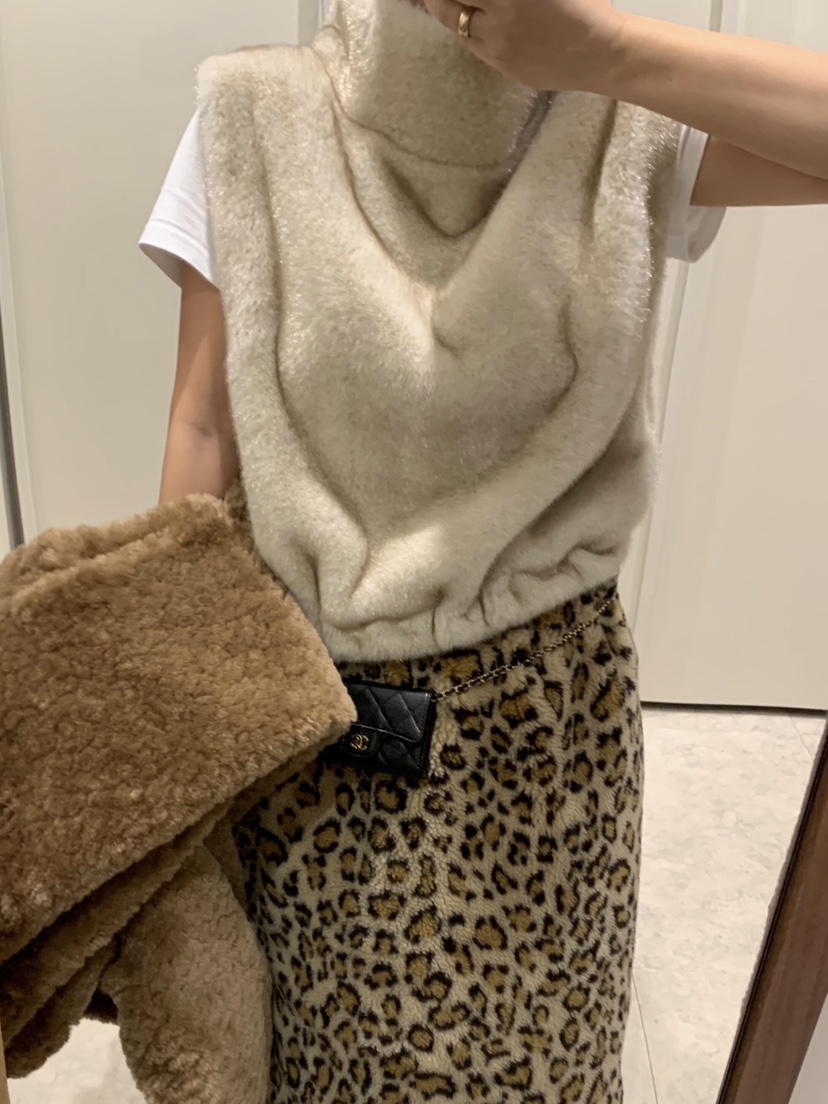 LIKEVAM韓國直郵㊣女裝新品時尚休閑職業推薦25秋冬吊帶背心貂皮LIKEVAM吊帶/背心