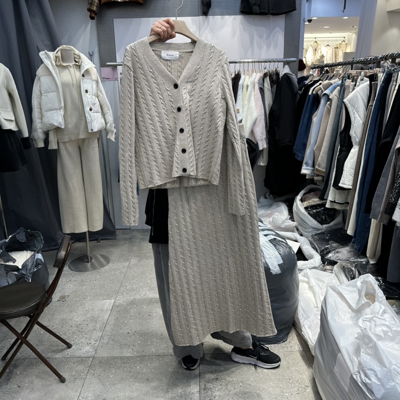 BLOOM韓國代購㊣女士新款時尚職業熱賣真品休閑套裝套裝開衫BLOOM-Q套裝圖色1