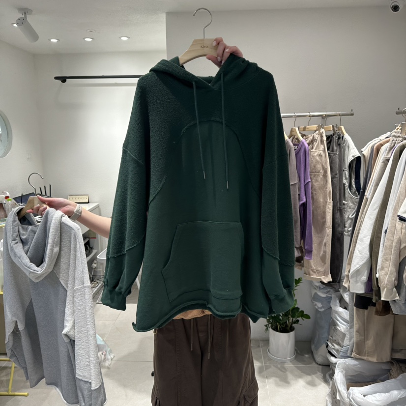 IN KIRA韓國直郵㊣女裝新品25秋冬真品熱賣職業推薦時尚衛衣IN KIRA衛衣圖色2