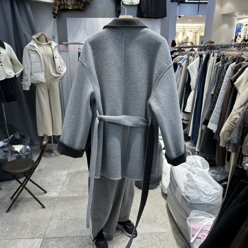 BLOOM韓國代購㊣女裝新品推薦人氣職業熱賣真品短款大衣含腰帶BLOOM-Q短款大衣