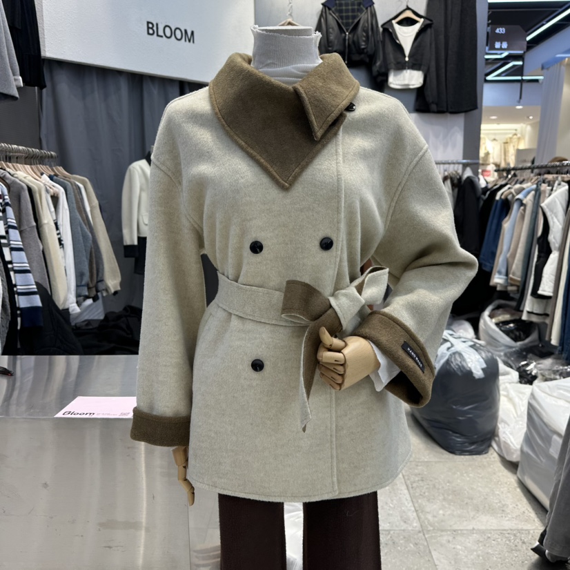 BLOOM韓國代購㊣女裝新品推薦人氣職業熱賣真品短款大衣含腰帶BLOOM-Q短款大衣圖色1