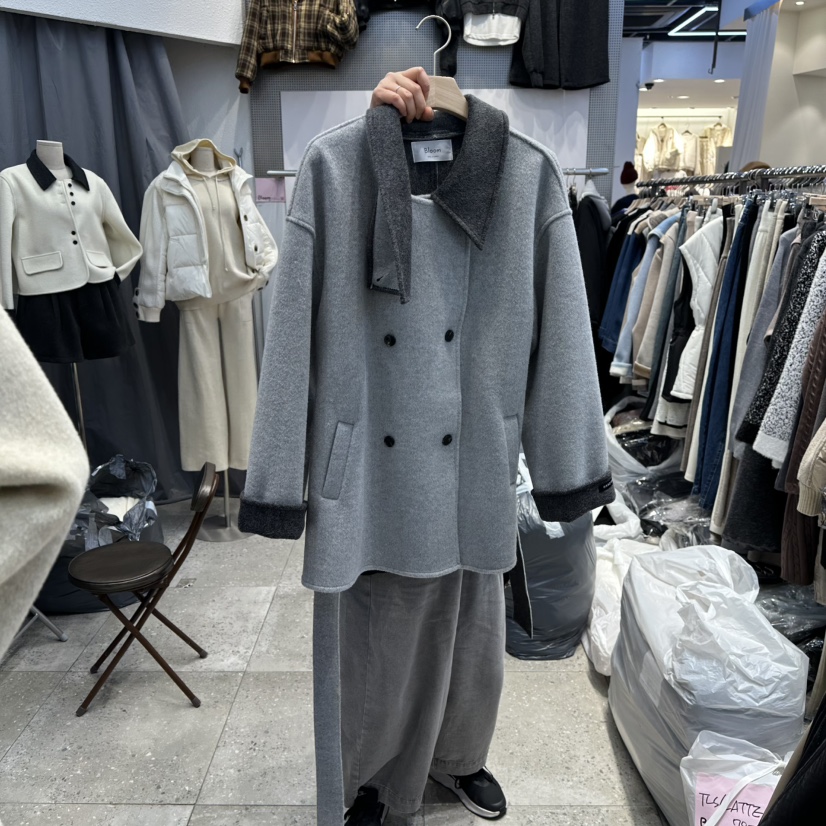 BLOOM韓國代購㊣女裝新品推薦人氣職業熱賣真品短款大衣含腰帶BLOOM-Q短款大衣圖色2