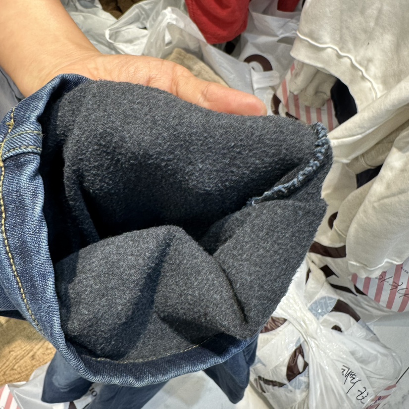 YESFREE東大門㊣直郵女士新品時尚休閑推薦牛仔褲天鵝絨加絨YESFREE牛仔褲