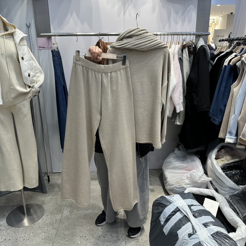 BLOOM東大門㊣直郵女士新款推薦休閑職業25秋冬套裝三件套披肩BLOOM-Q套裝