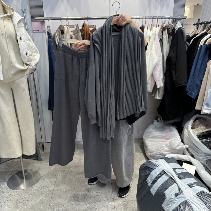 BLOOM東大門㊣直郵女士新款推薦休閑職業25秋冬套裝三件套披肩BLOOM-Q套裝圖色3