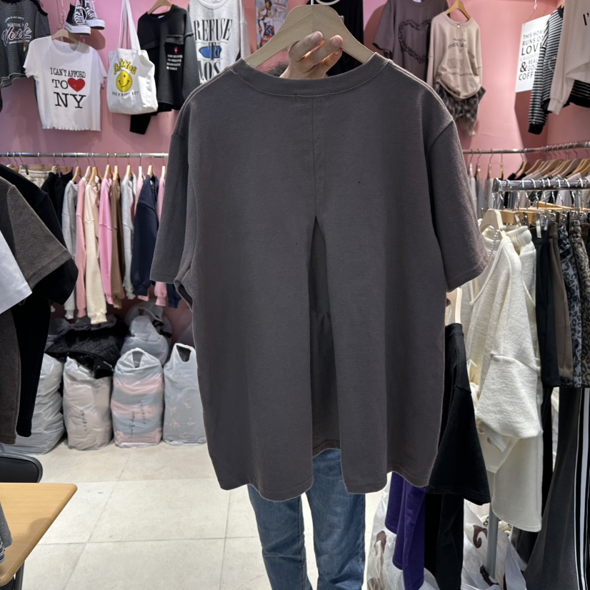 K STORY東大門㊣實拍女裝新品25秋冬時尚熱賣推薦人氣真品T恤K STORYT恤