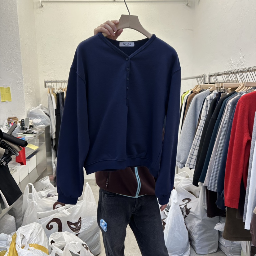 DA YLOG韓國直郵㊣女士新品人氣職業時尚熱賣25秋冬衛衣加絨DA YLOG衛衣圖色2