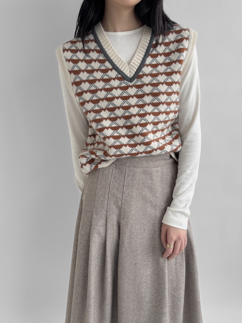 YIKHO STYLE韓國代購㊣女裝新款推薦時尚職業人氣吊帶背心YIKHO STYLE吊帶/背心