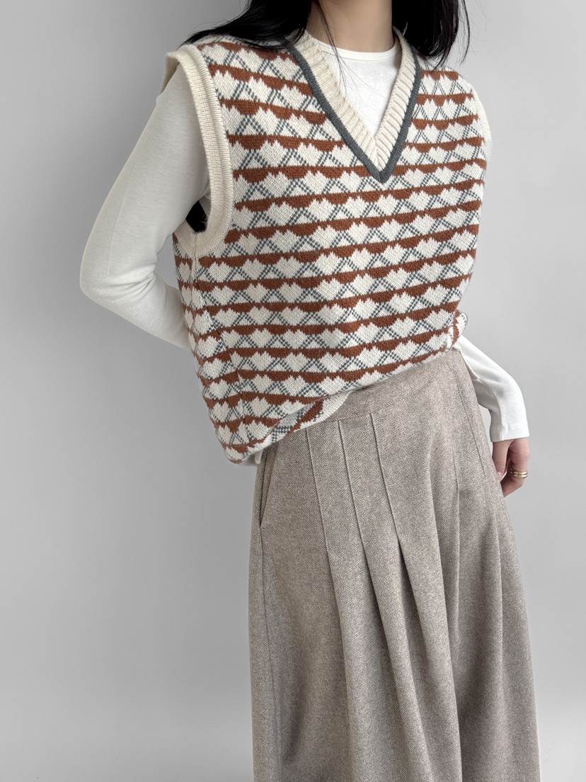 YIKHO STYLE韓國代購㊣女裝新款推薦時尚職業人氣吊帶背心YIKHO STYLE吊帶/背心