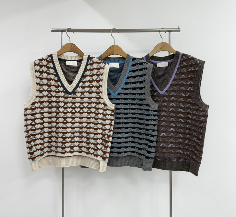 YIKHO STYLE韓國代購㊣女裝新款推薦時尚職業人氣吊帶背心YIKHO STYLE吊帶/背心