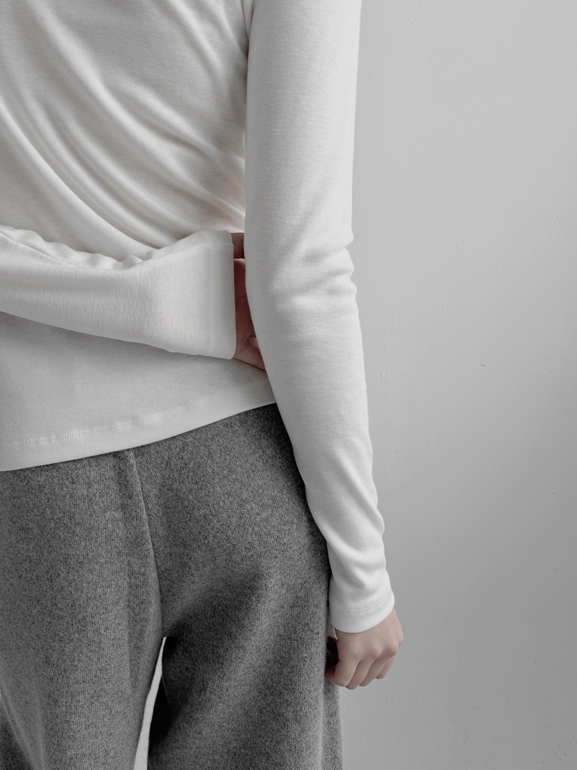 YIKHO STYLE東大門㊣實拍女裝新品職業休閑長袖T恤羊毛柔軟YIKHO STYLE長袖T恤