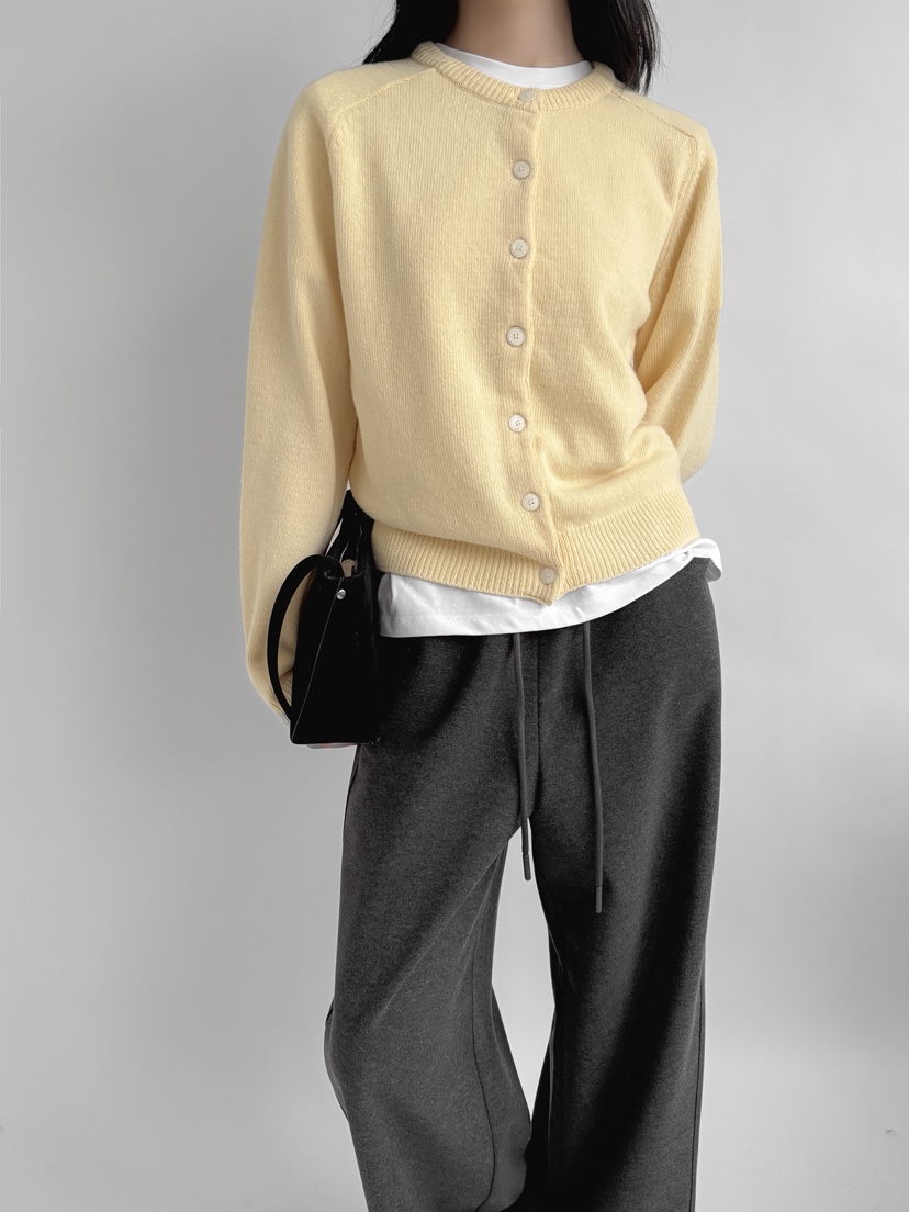 YIKHO STYLE東大門㊣直郵女士新品25秋冬人氣推薦真品針織衫YIKHO STYLE針織衫