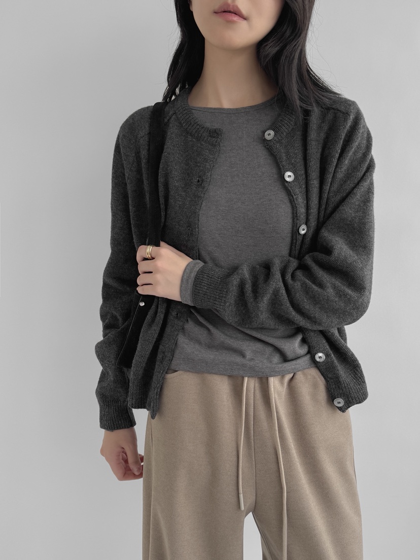 YIKHO STYLE東大門㊣直郵女士新品25秋冬人氣推薦真品針織衫YIKHO STYLE針織衫