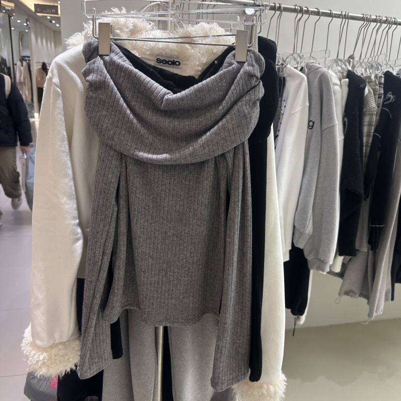 SEOLO東大門㊣實拍女士新款人氣職業時尚休閑25秋冬長袖T恤露肩Seolo seoul長袖T恤圖色2
