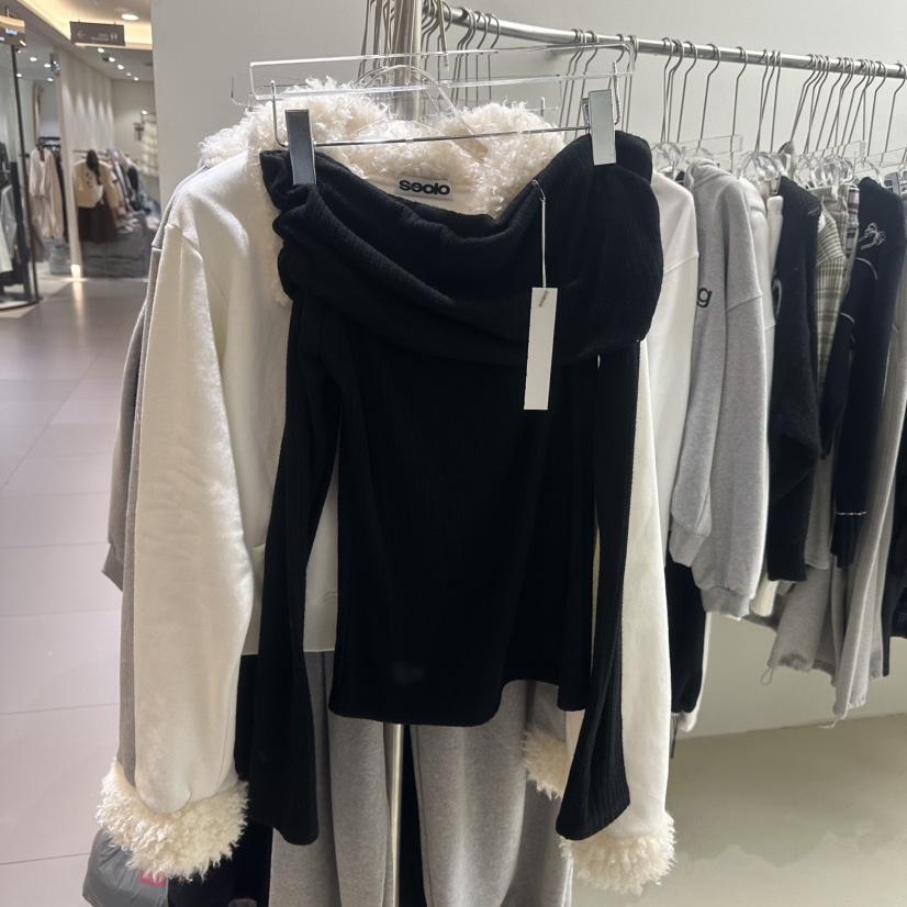 SEOLO東大門㊣實拍女士新款人氣職業時尚休閑25秋冬長袖T恤露肩Seolo seoul長袖T恤圖色3