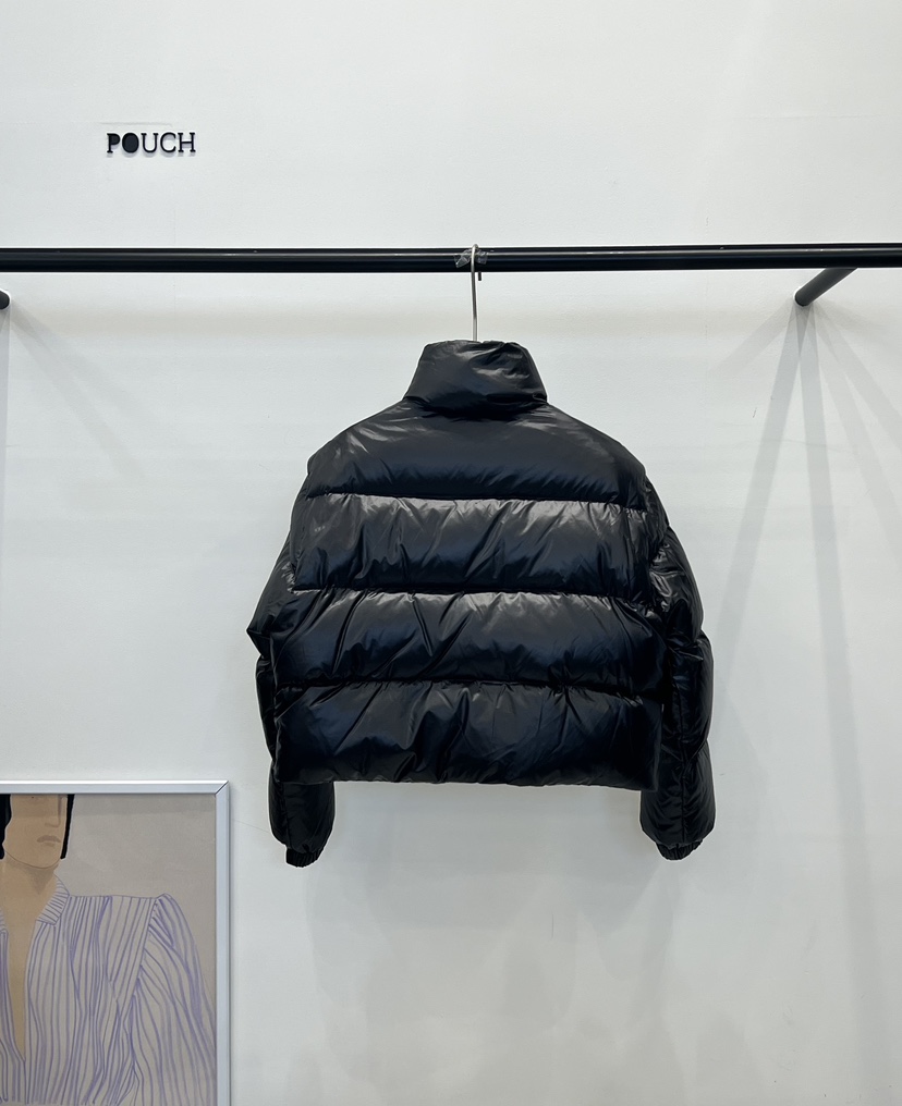 POUCH韓國直郵㊣女裝新品職業休閑推薦短款羽絨服可拆卸鵝絨POUCH短款羽絨服