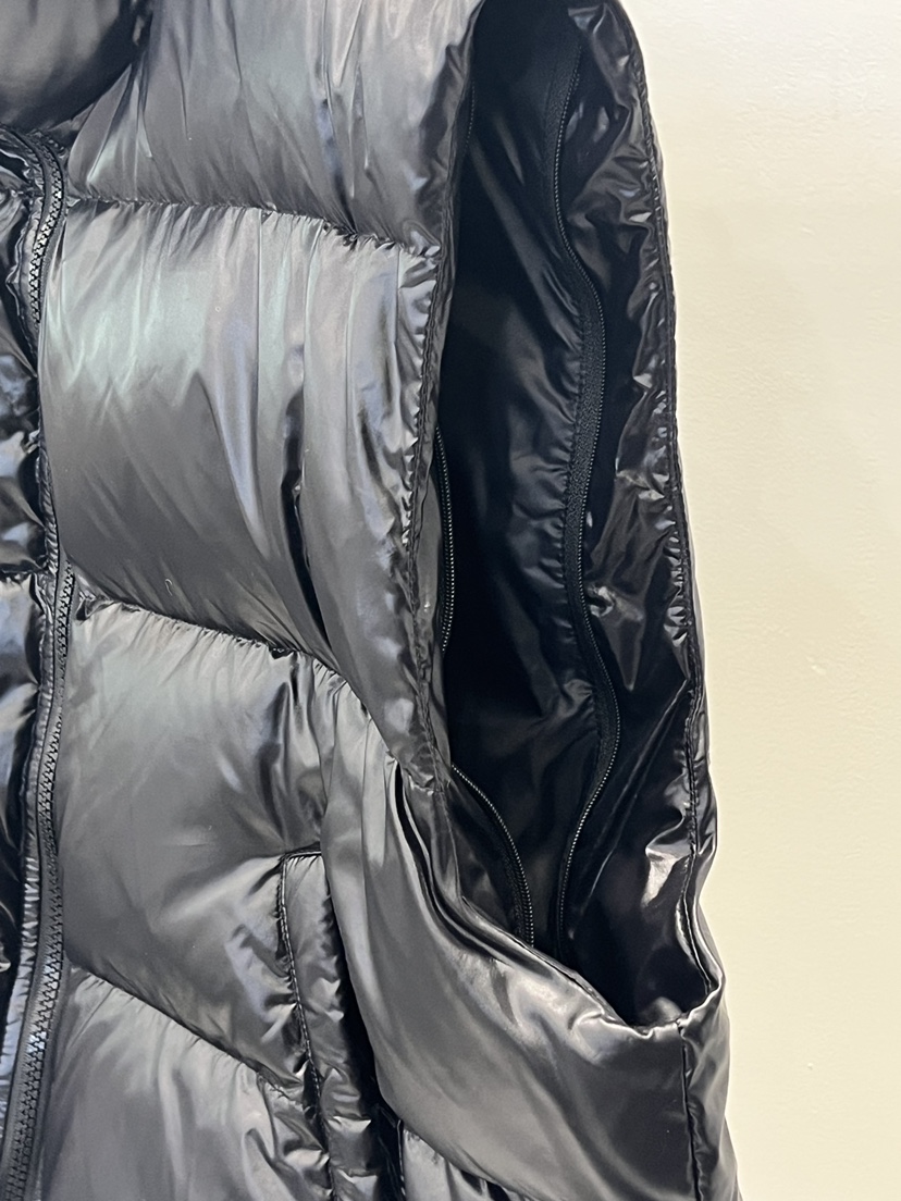 POUCH韓國直郵㊣女裝新品職業休閑推薦短款羽絨服可拆卸鵝絨POUCH短款羽絨服