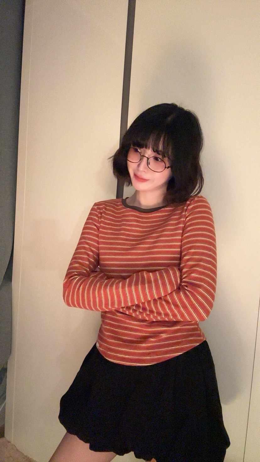 LUMIPLE韓國代購㊣女士新品休閑人氣推薦25秋冬熱賣長袖T恤LUMIPLE長袖T恤