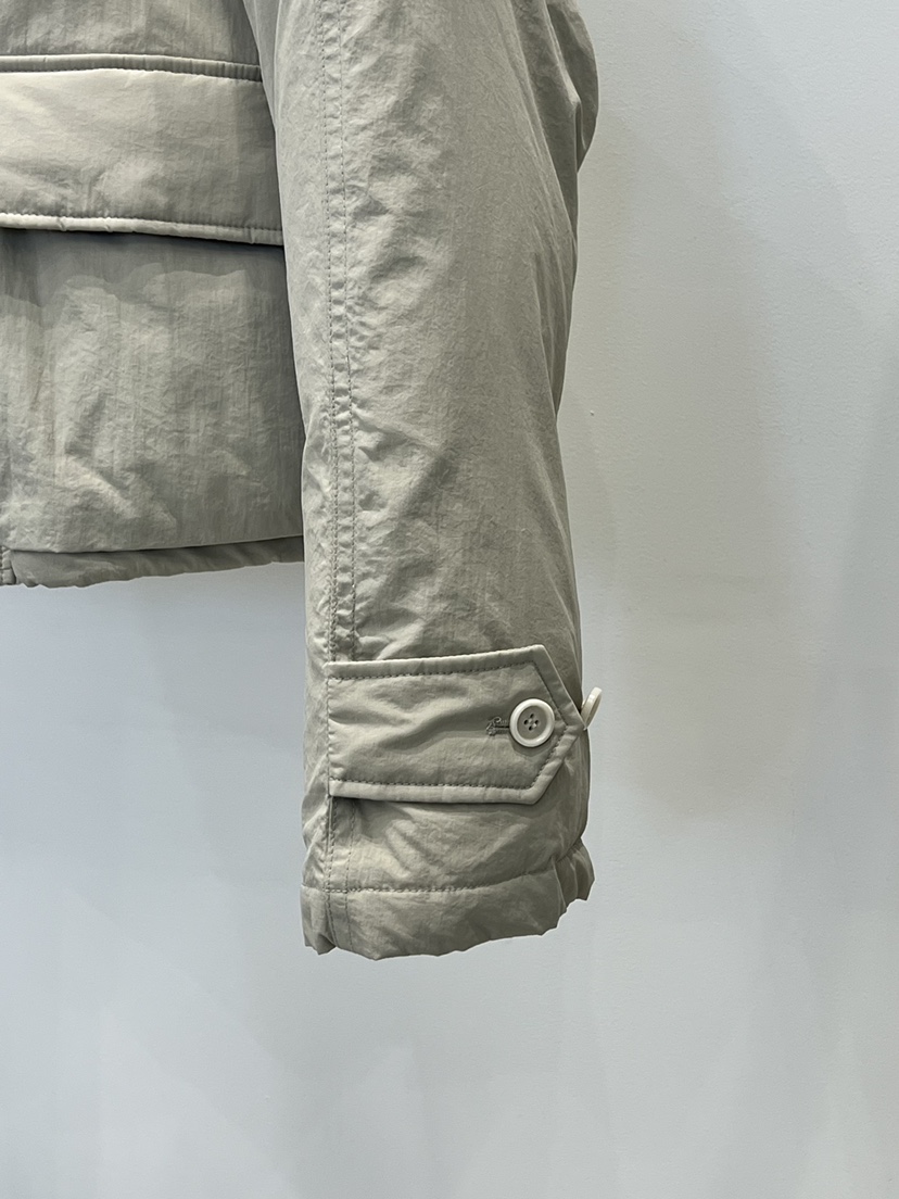 POUCH韓國代購㊣女裝新款人氣熱賣25秋冬休閑短款羽絨服鵝絨POUCH短款羽絨服