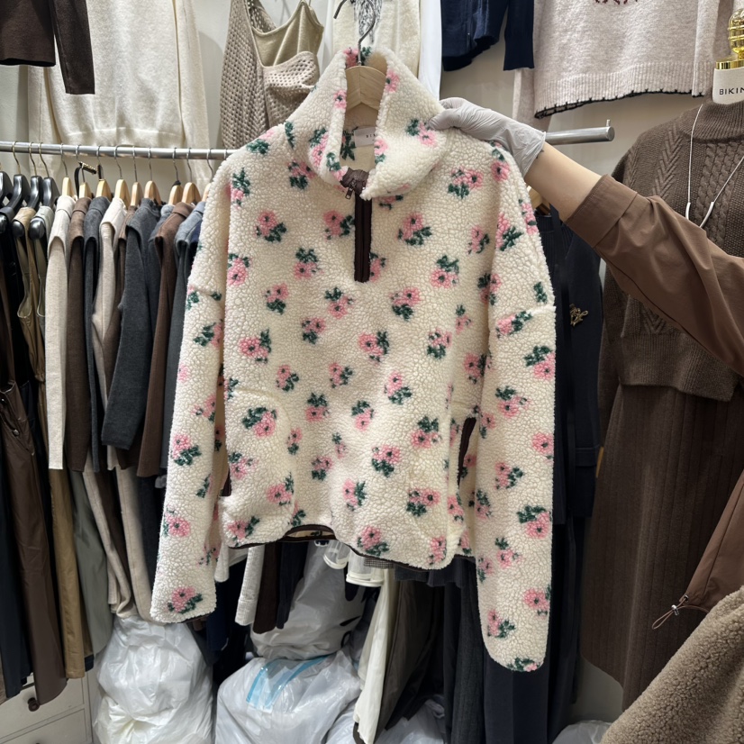 BIKINI東大門㊣實拍女士新款25秋冬人氣時尚休閑職業熱賣衛衣BIKINI衛衣圖色2